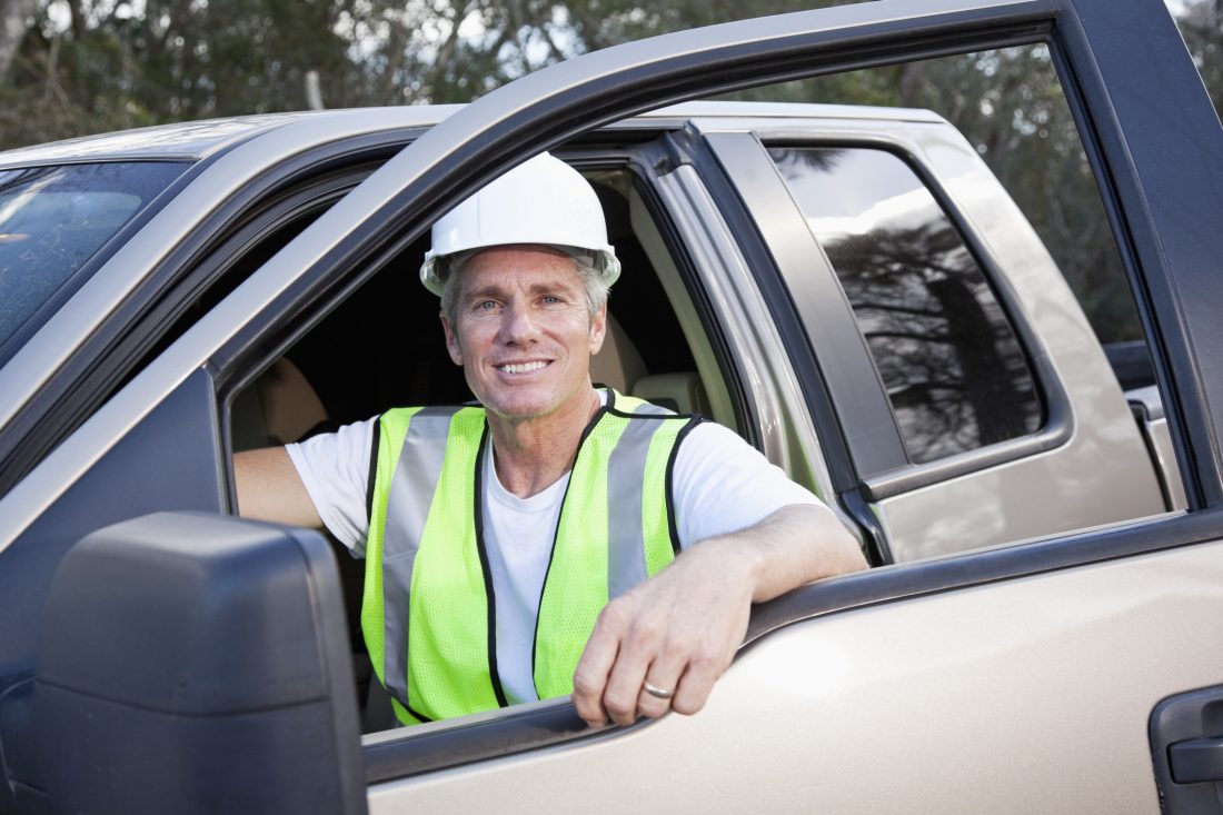 Pickup truck for rent in sharjah